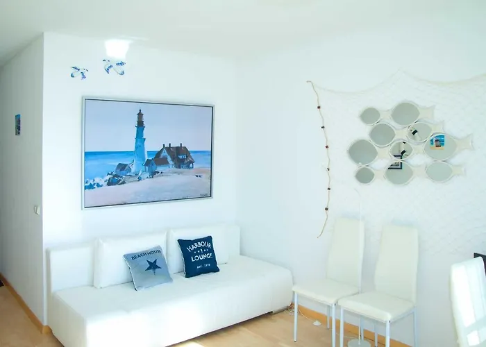 Haus Baltic 12 Mit Balkon - Zentrale Lage Im Ostseebad *