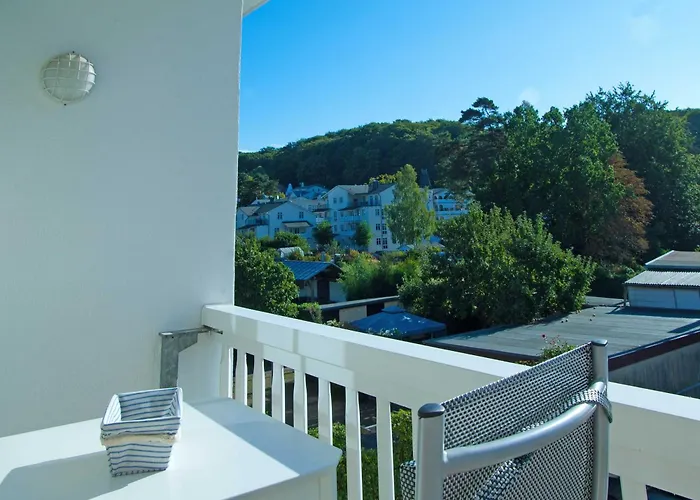 Haus Baltic 12 Mit Balkon - Zentrale Lage Im Ostseebad Appartement Sellin (Rugen)