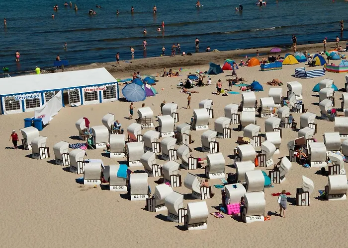 Haus Baltic 12 Mit Balkon - Zentrale Lage Im Ostseebad Sellin