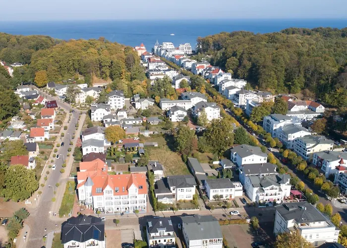 Haus Baltic 12 Mit Balkon - Zentrale Lage Im Ostseebad * Sellin